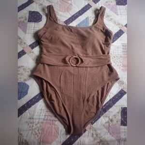 Old navy swimsuit